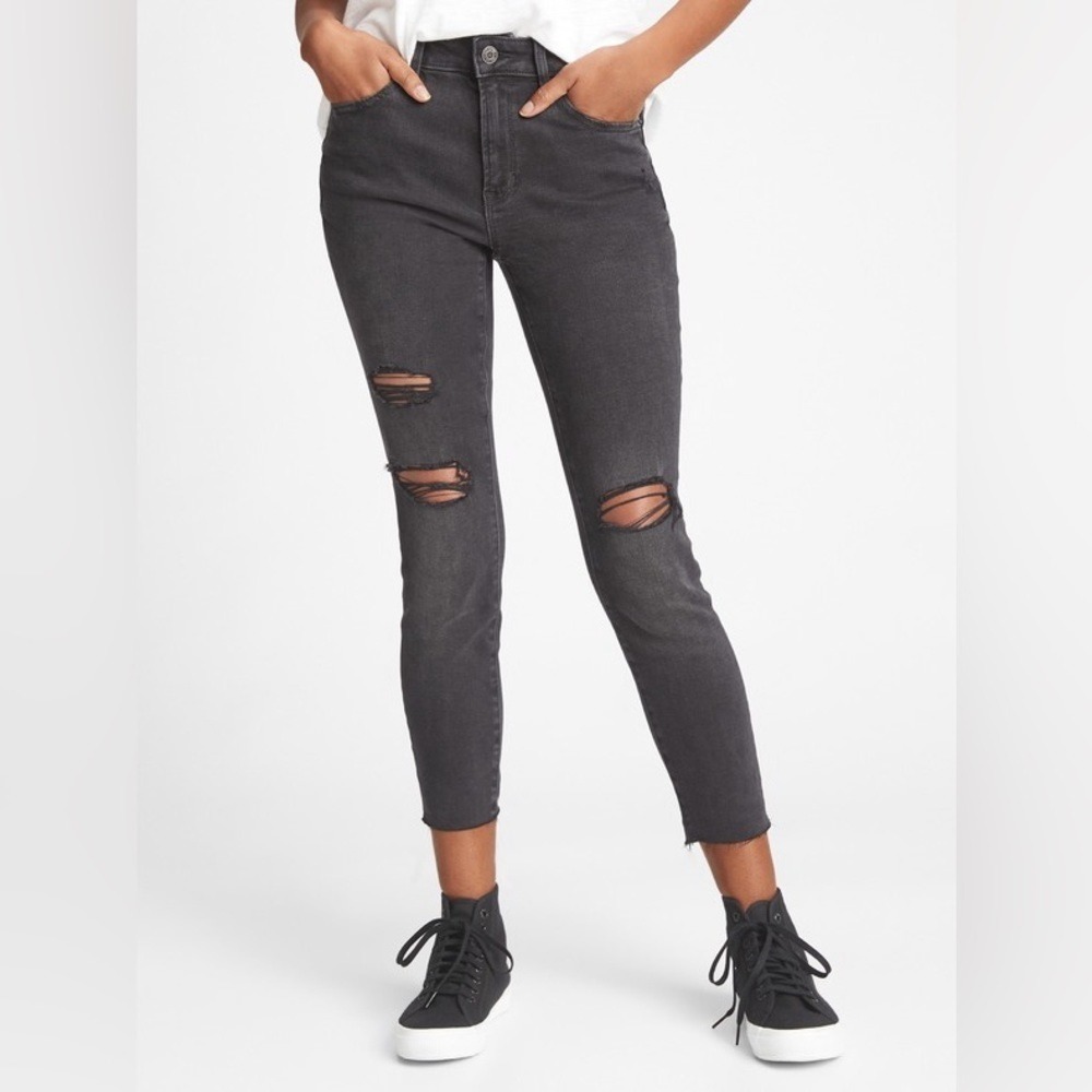 Gap Universal Jeggings Womens 6/28 Regular Black Distressed Raw Hem High Rise